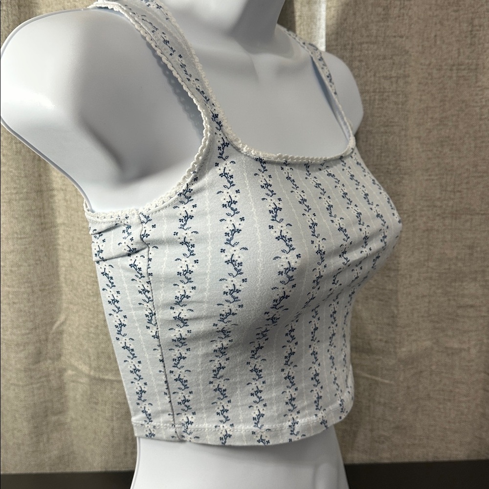 H&M Crop Tank - Picture 2 of 6